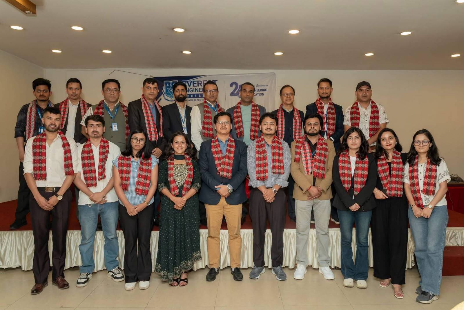 एभरेस्ट इन्जिनियरिङ कलेजको बृहत् पूर्व विद्यार्थी सम्मेलन भव्य रूपमा सम्पन्न, नयाँ कार्यसमिति गठन