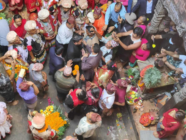 प्रधानमन्त्रीको नवदुर्गा दर्शनमा जे देखिए.....