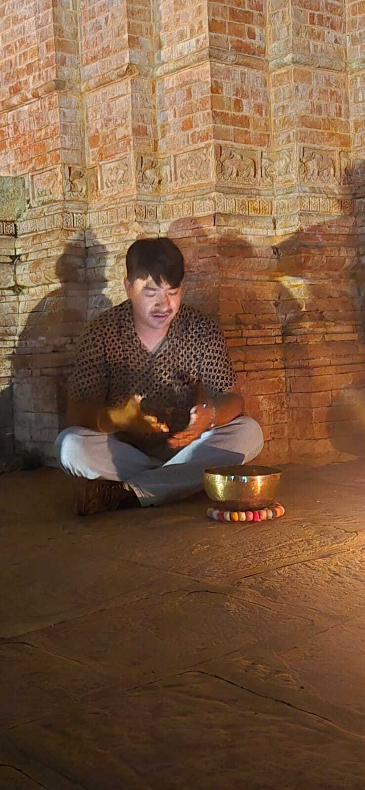 भक्तपुरमा 'मेडिटेटिभ नाइट टुरिजम'को नयाँ अभ्यास: सिलु महादेव र ऐतिहासिक चोकहरूमा मौलिक भजन अर्पण