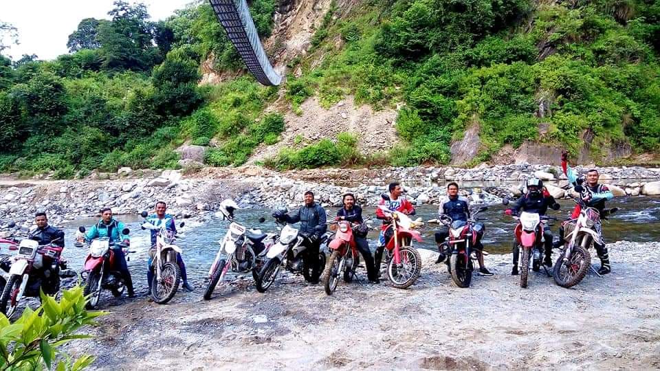 भक्तपुर इन्डोरो राइडर ग्रुपद्धारा सहयोग