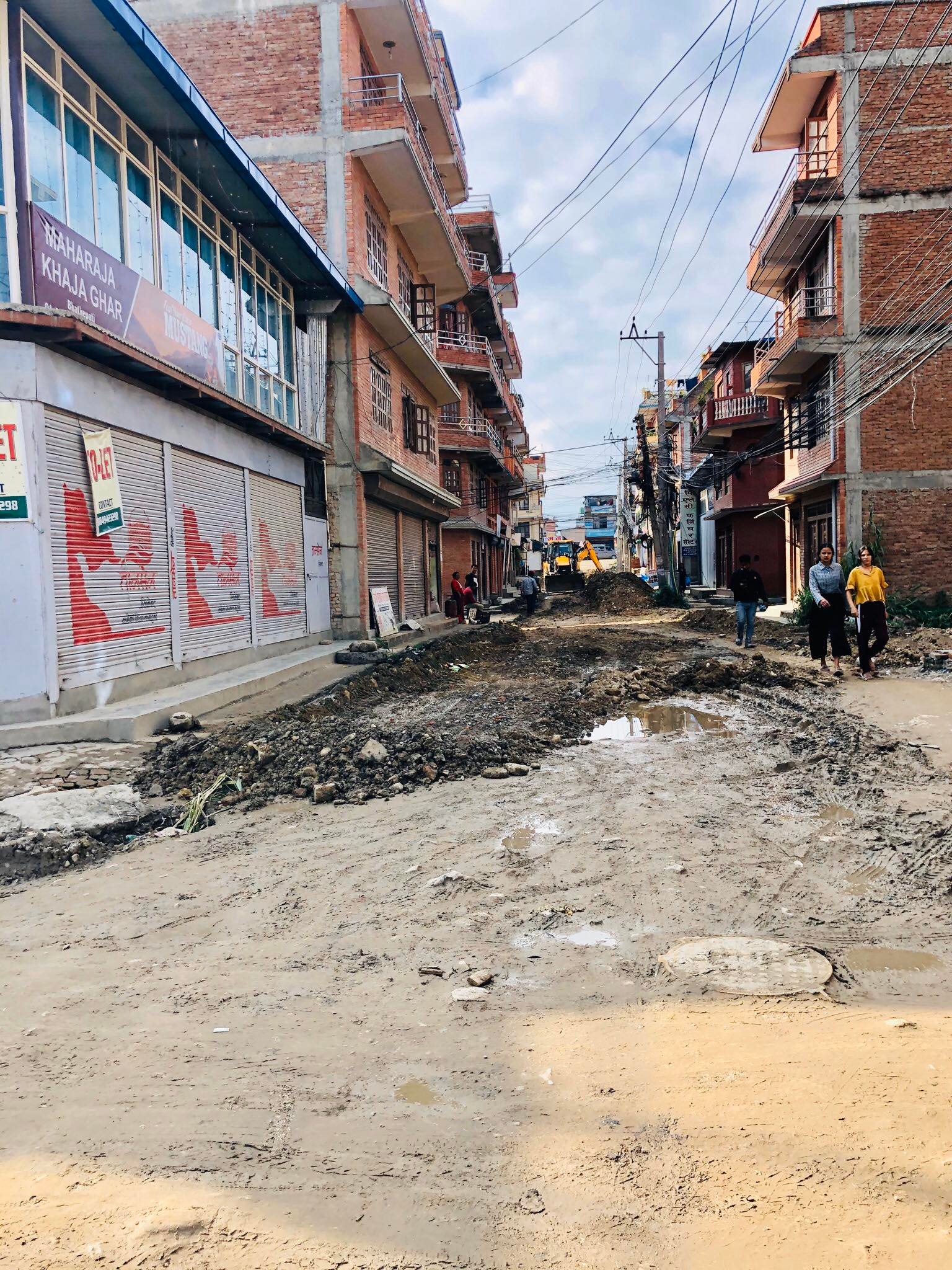 २० वर्षपछि मुहार फेरिन आँटेको कमलविनायक ब्रहायणी सडकको कार्य आधा अधुरो  