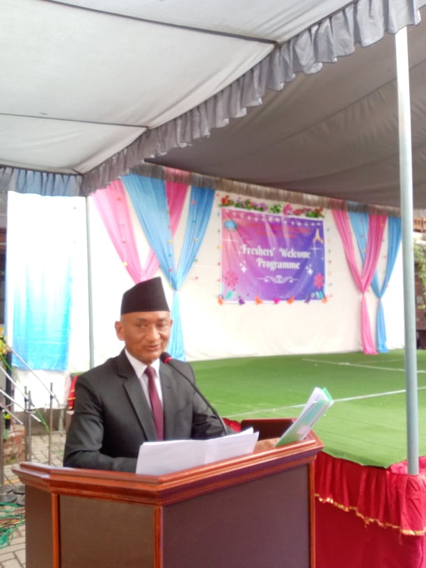 एभरेष्ट स्कुलले गरयो नवआगन्तुल विद्यार्थीलाई स्वागत