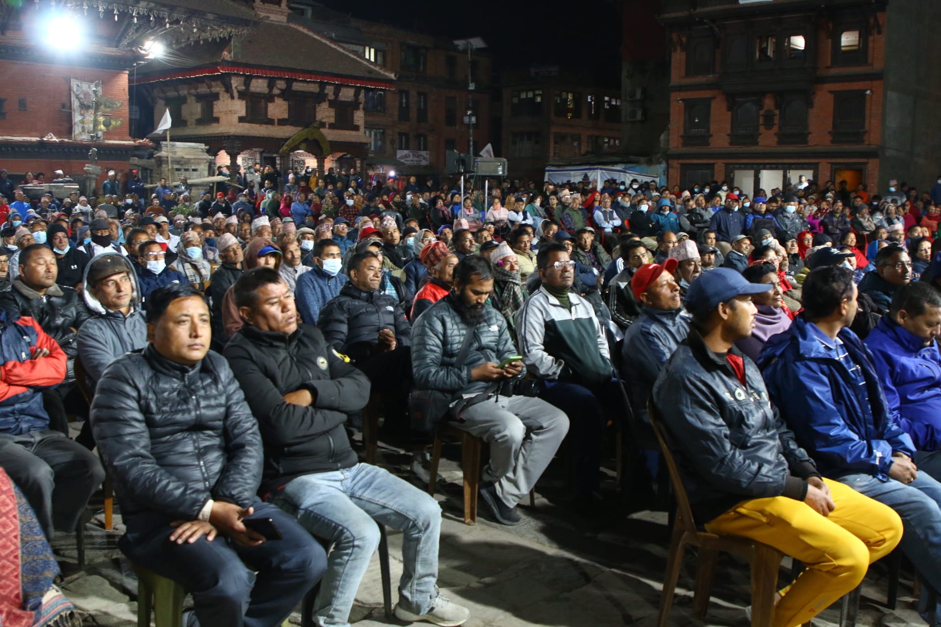 फेरि पनि हाम्रो भोट मजदुरको मादलमा राखौं ः विजुक्छें