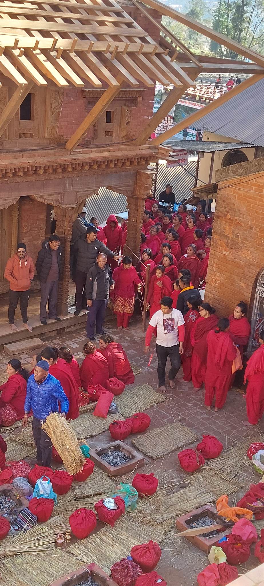 यस्तो भयो आजको साँंखु ः फोटो फिचर