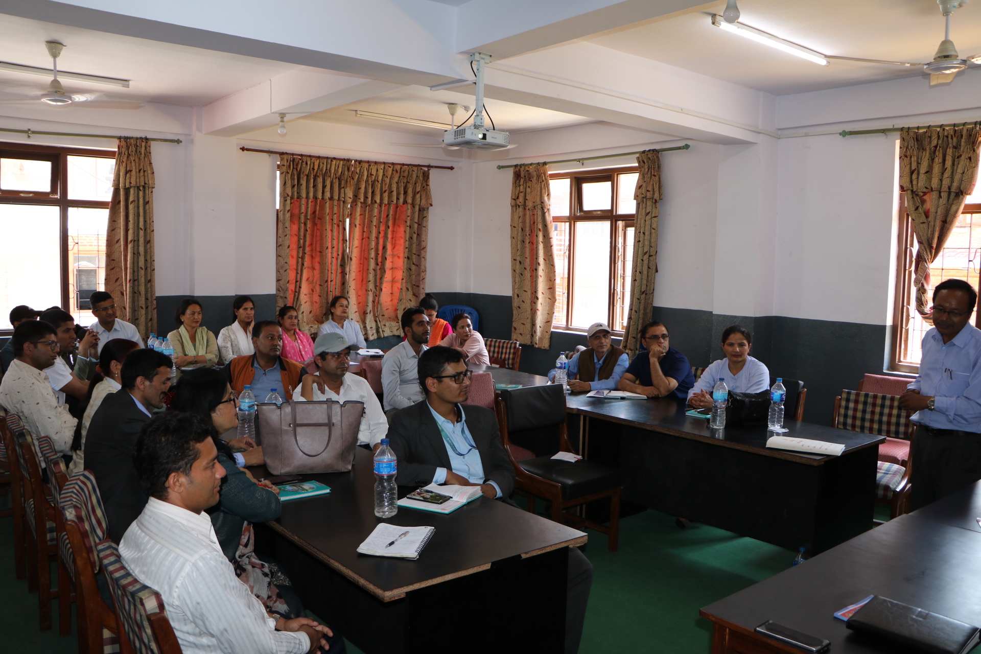 जीवनोपयोगी शिक्षा विषय अध्यापन गर्ने शिक्षकहरुलाई तालिम