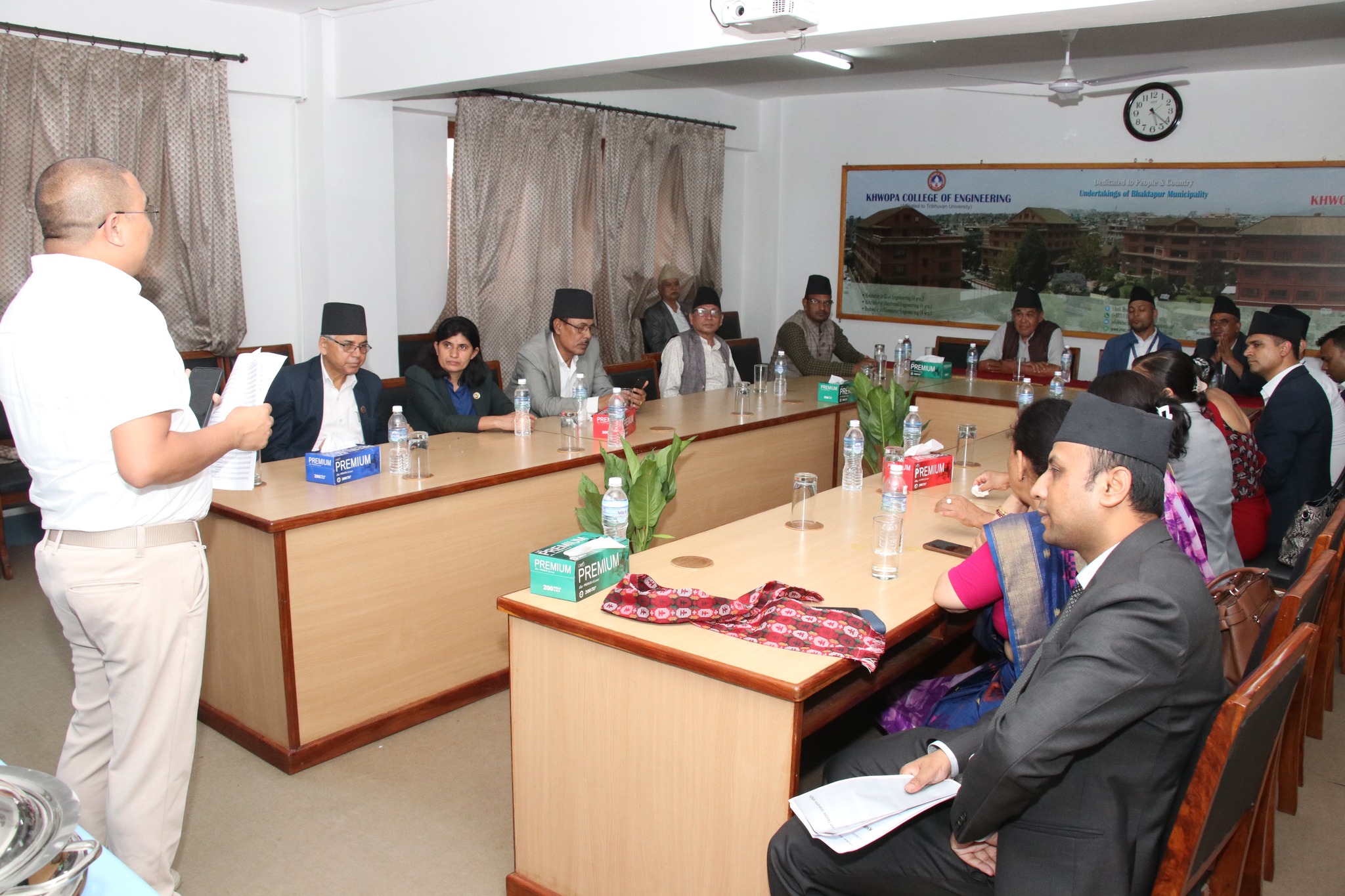 राष्ट्रिय सभा, विधायन व्यवस्थापन समितिका पदाधिकारीहरुलाई भक्तपुर नगरपालिकामा 