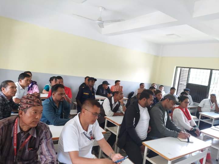 बँदेल, बाँदरहरुले अन्न बालीमा नोक्सान पुर्याएको हुँदा स्थानीय सरकारले चासो दिनुपर्ने