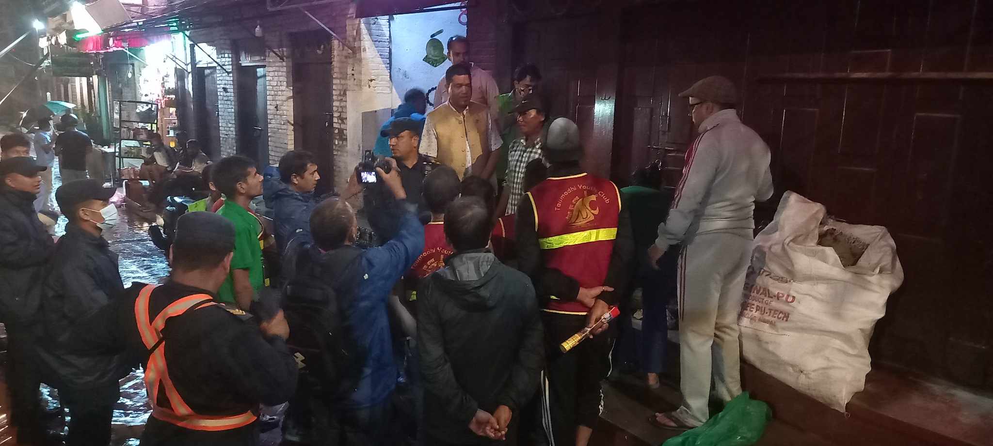भक्तपुरलाई पहिलो सडक मानवमुक्त बनाउन सबै एकजुट होऔं 