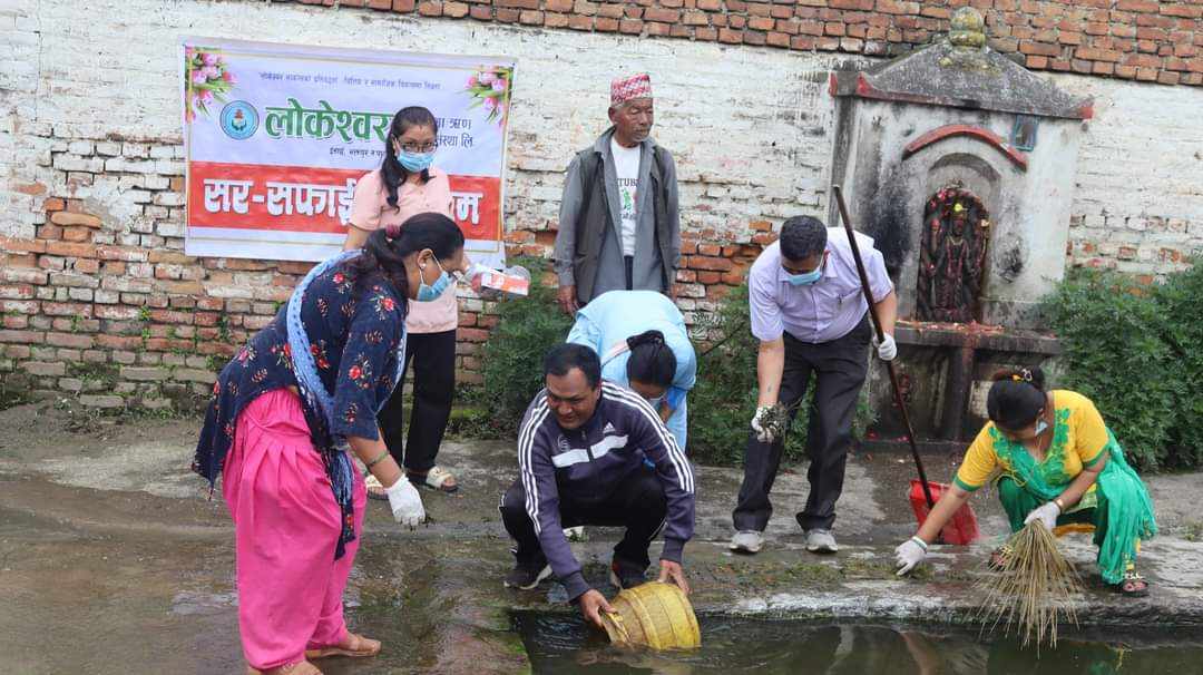 लोकेश्वर साकोसले गरयो टोलको सरसफाई (फोटो फिचर)