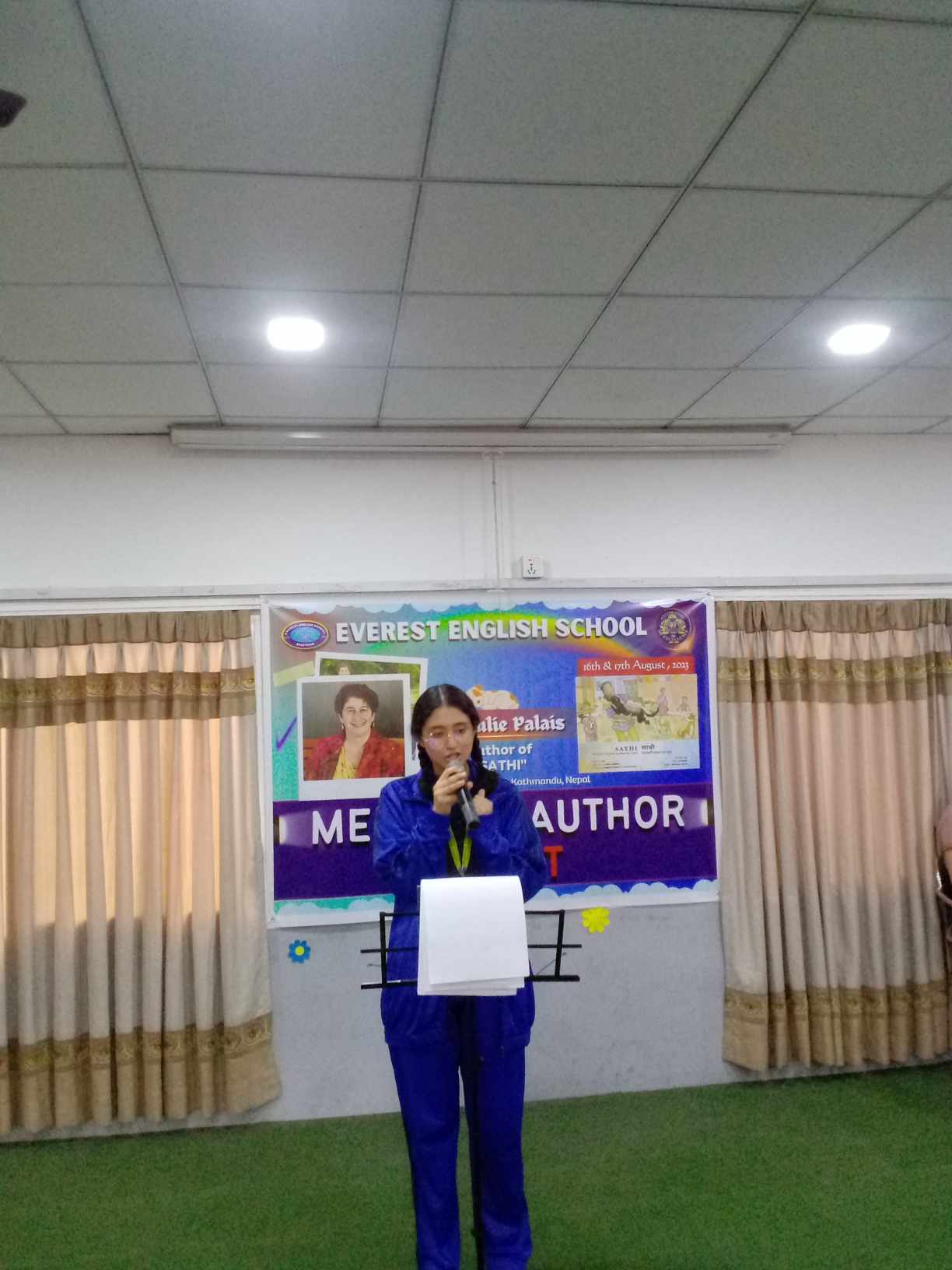 भक्तपुरको एभरेष्ट स्कुलका विद्यार्थीले भने ः सडक कुकुरहरुलाई नपिटौं 