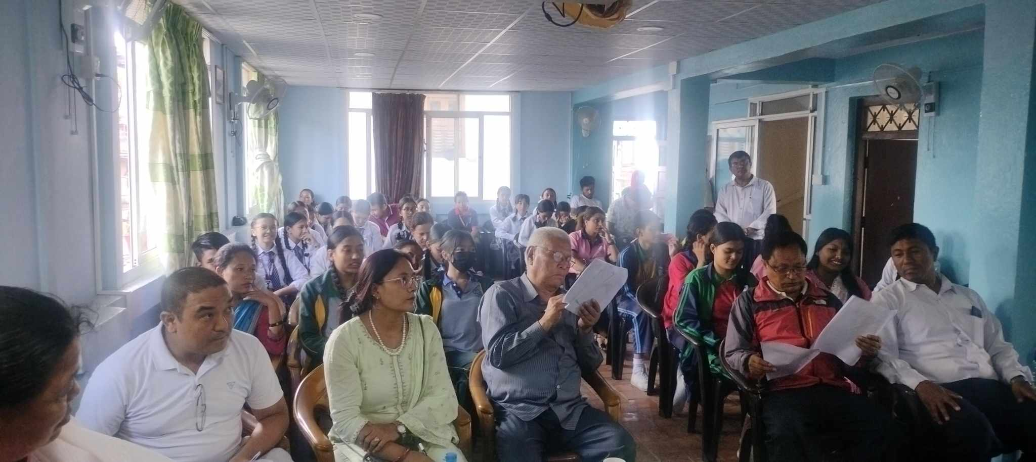 वक्तृत्वकला प्रतियोगितामा पारागनका एन्जेल खड्का प्रथम 