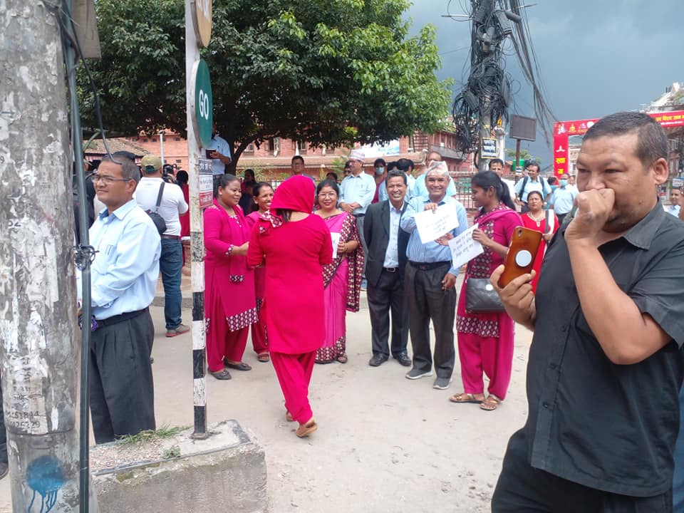 शिक्षा विधेयकविरुद्ध भक्तपुरका शिक्षकहरु जुलुशमा (फोटो फिचर)
