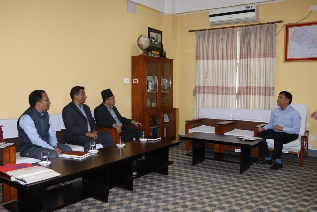 ख्वपमा नयाँ कार्यक्रमहरु सञ्चालन स्वीकृतिको लागि त्रिवि उपकूलपतिको ध्यानाकर्षण