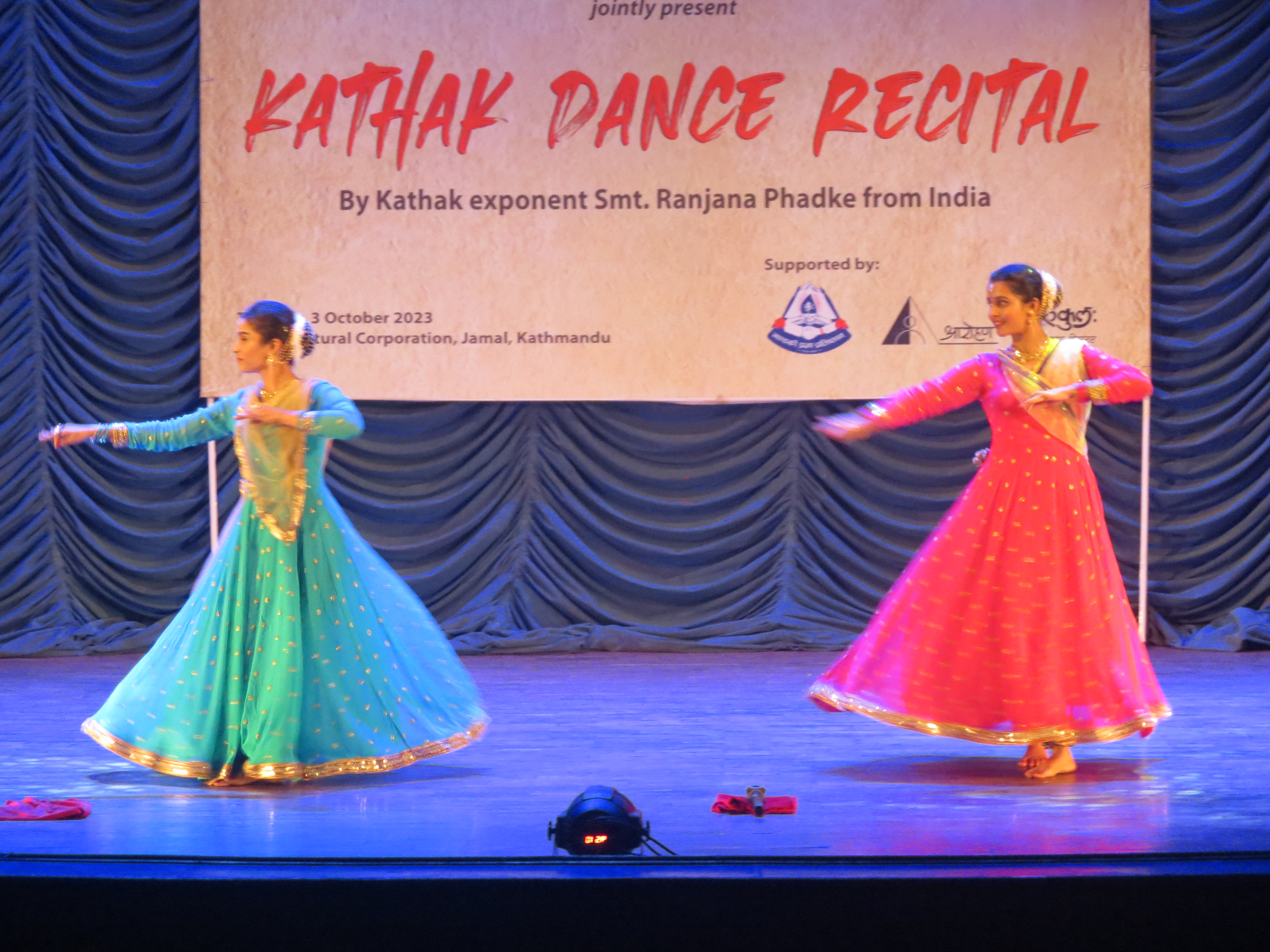 काठमाडौंबाट सुरु भयो  भारतीय कलाकार  रञ्जना फड्के र समूहकाे कथक नृत्य