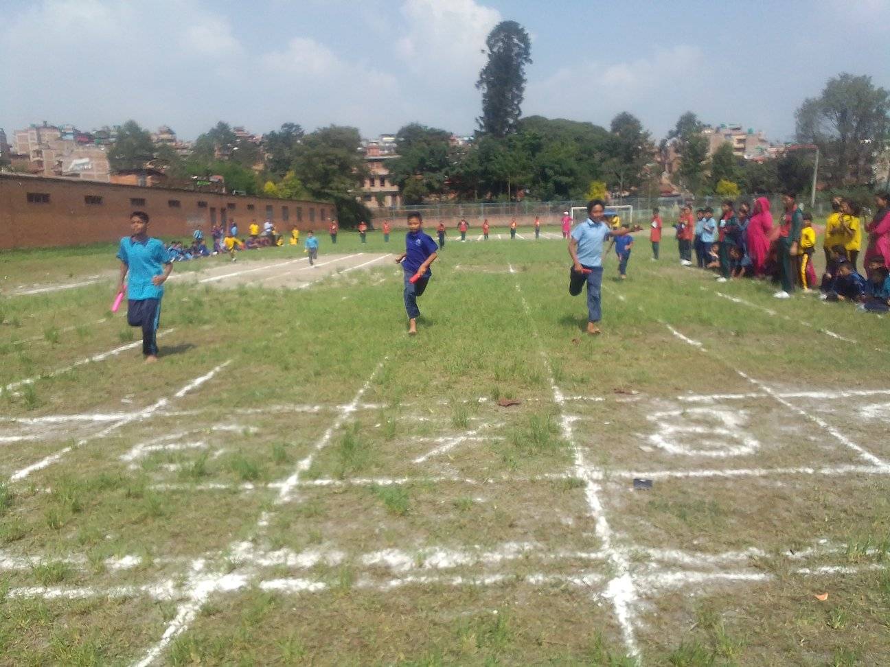 आधारभूत विद्यालय समिति भक्तपुरको दौड प्रतियोगिता 