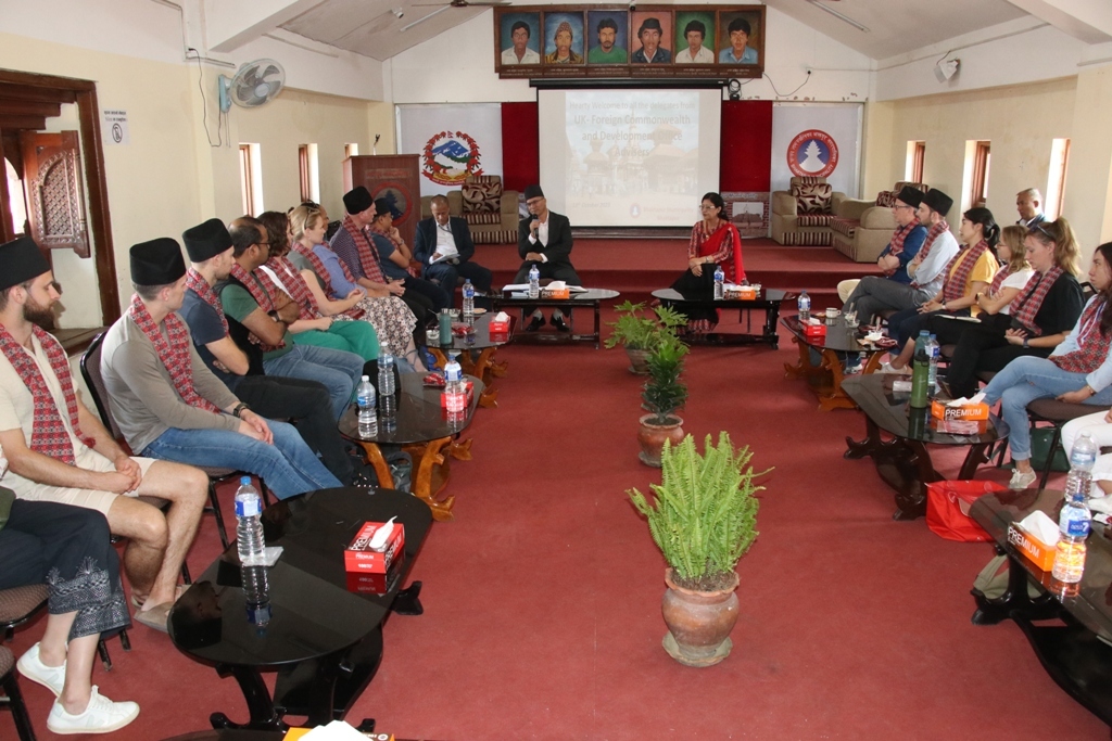 विभिन्न देशका प्रतिनिधि टोली भक्तपुरमा