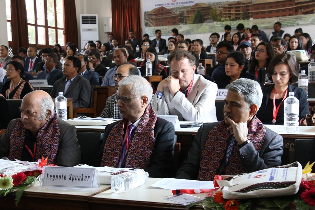 यृुद्धभूमि इजरायलमा नेपाली विद्यार्थीहरुलाई रोजगारीमा पठाउनु नै सरकारको गलत नीति