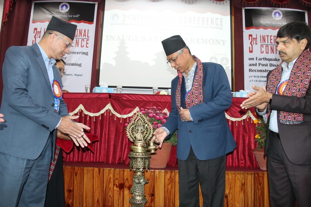 यृुद्धभूमि इजरायलमा नेपाली विद्यार्थीहरुलाई रोजगारीमा पठाउनु नै सरकारको गलत नीति