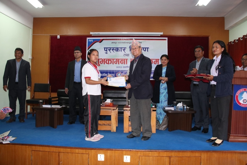 युक्रेनको काँधमा बन्दुक राखेर संरा अमेरिकाले रुसमाथि आक्रमण गर्दैछ ः बिजुक्छेँ 