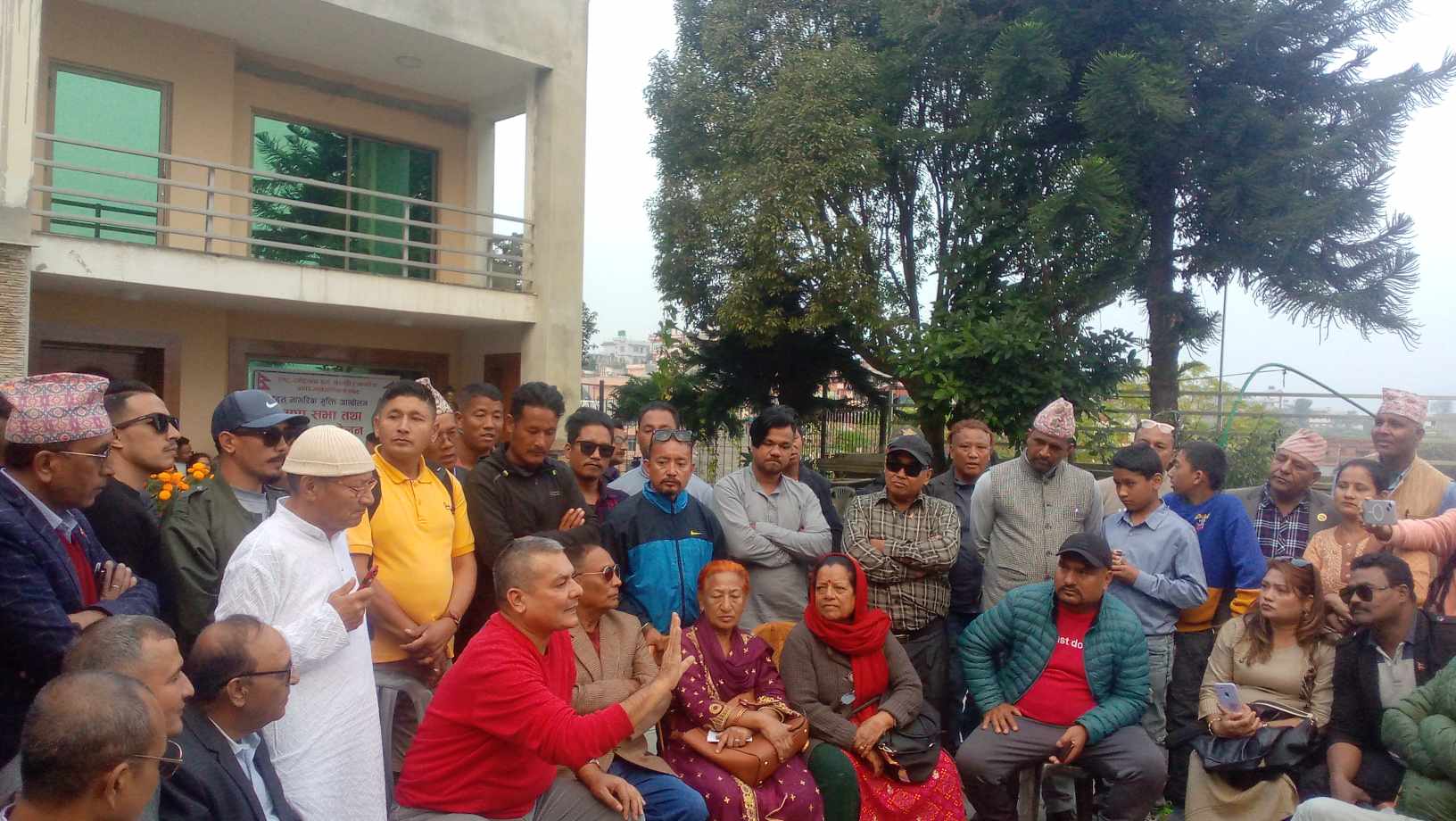 दुर्गा प्रसाइँले भने मंसिर ७ गते काठमाडौंमा जे पनि हुनसक्छ 