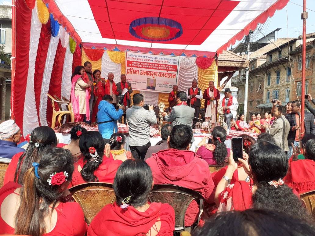 स्व भीमबहादुर नकर्मीको प्रतिमा अनावरण