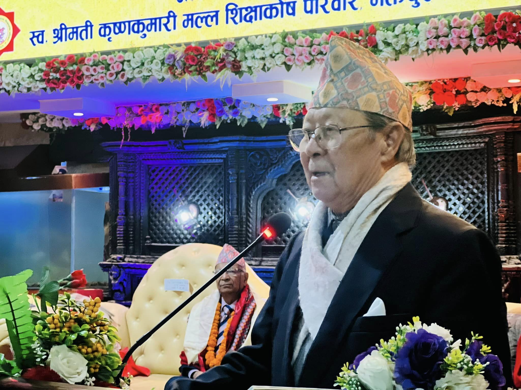 भक्तपुरकी चेलीको संघर्षको कथा पुस्तकमा 