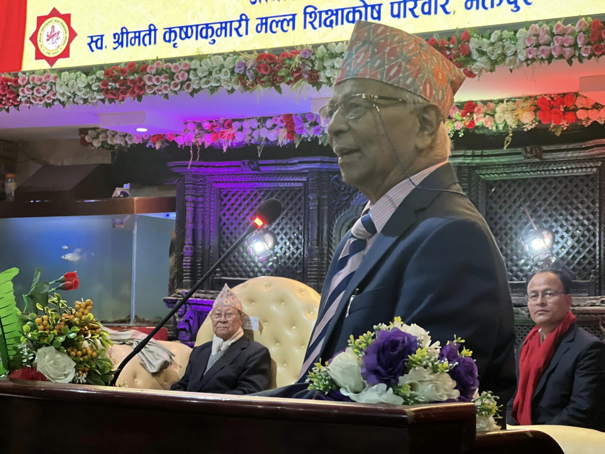 भक्तपुरकी चेलीको संघर्षको कथा पुस्तकमा 