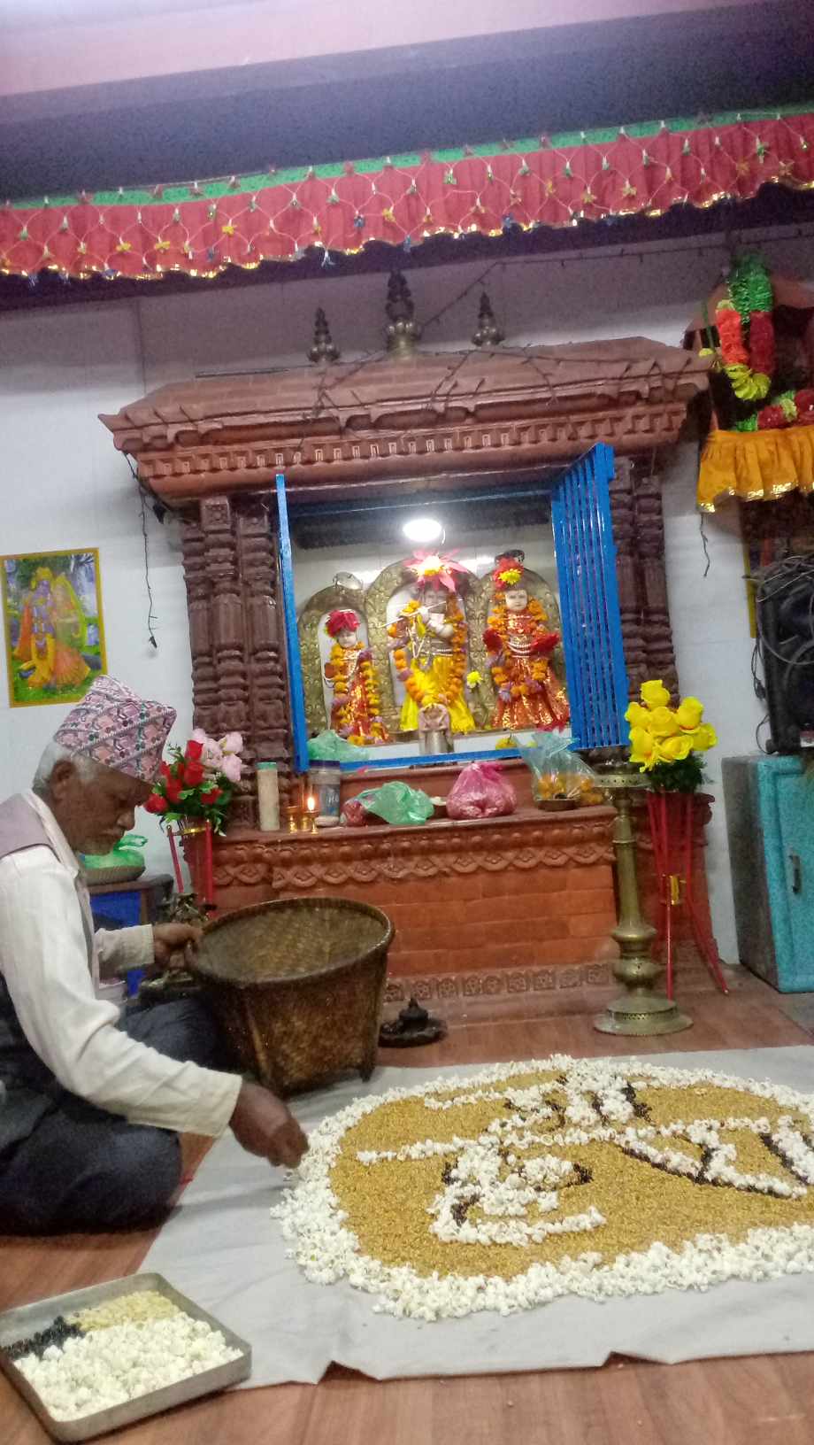 भक्तपुरभरि सवैतिर ठाउँंठाउँंमा गरियो नसा व्वज्या