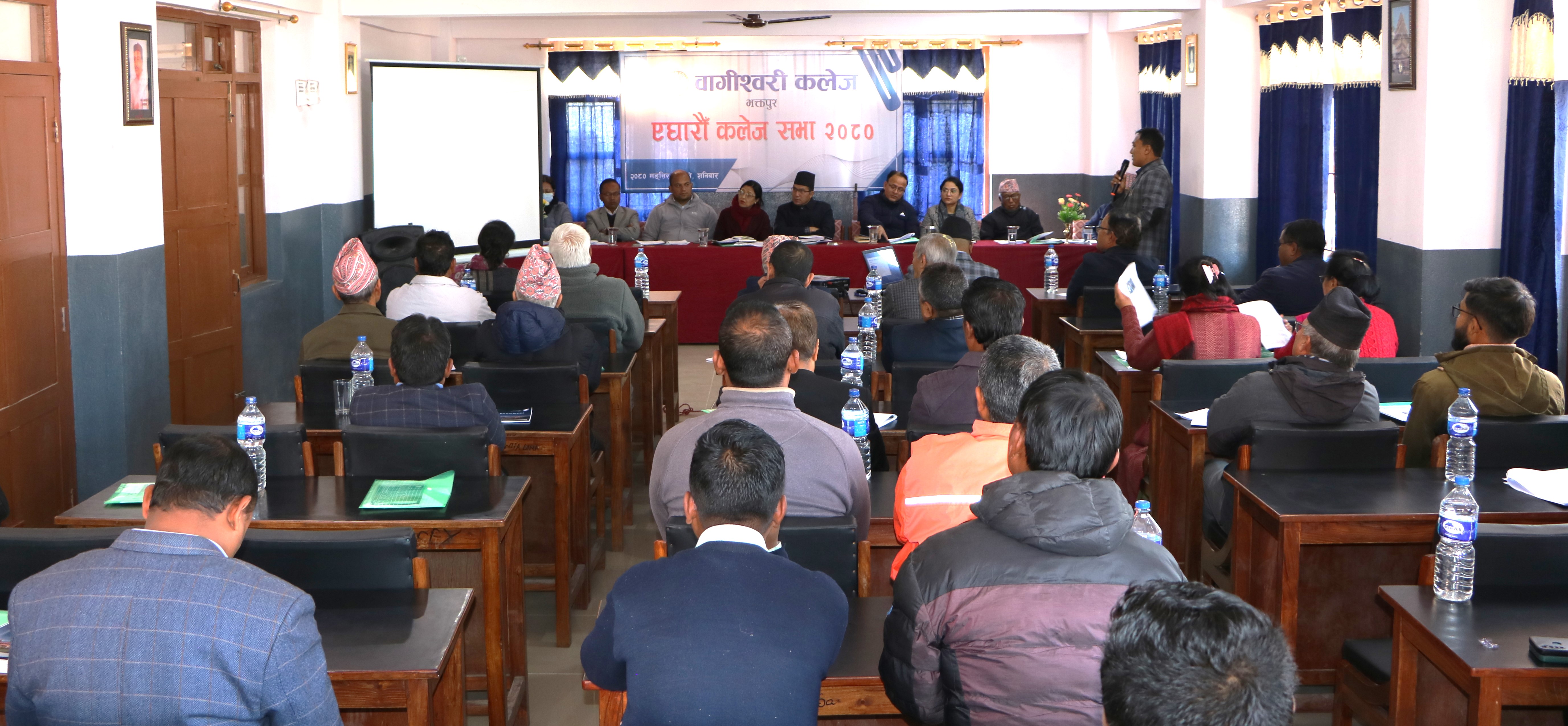 देशको शैक्षिक अवस्था गिर्दै धेरै कलेजहरु बन्द