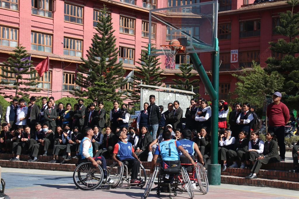 अन्तर्राष्ट्रिय अपांगगत दिवसमा भक्तपुरमा घैंटो फुटाउने र चित्रकला प्रतियोगिता