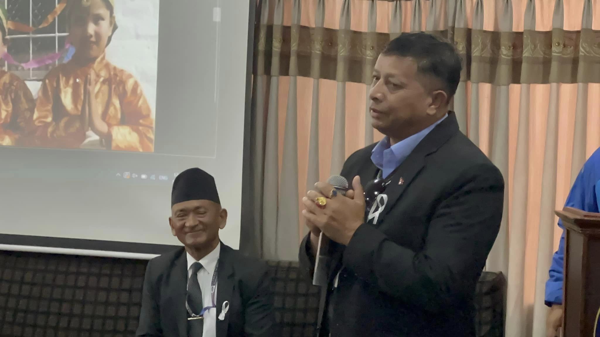 एभरेस्टका छात्राहरुलाई दिइयो आत्मरक्षा तालिम 