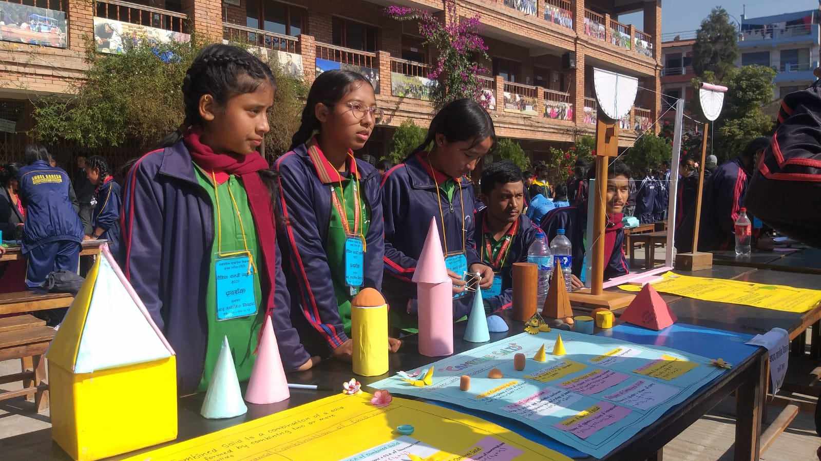 बासुमा शैक्षिक सामाग्री प्रदर्शनी (फोटो फिचर)