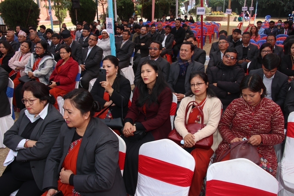 नेपालका प्रधानमन्त्री तथा मन्त्रीहरुमा दूरदर्शिताको खाँचो छ