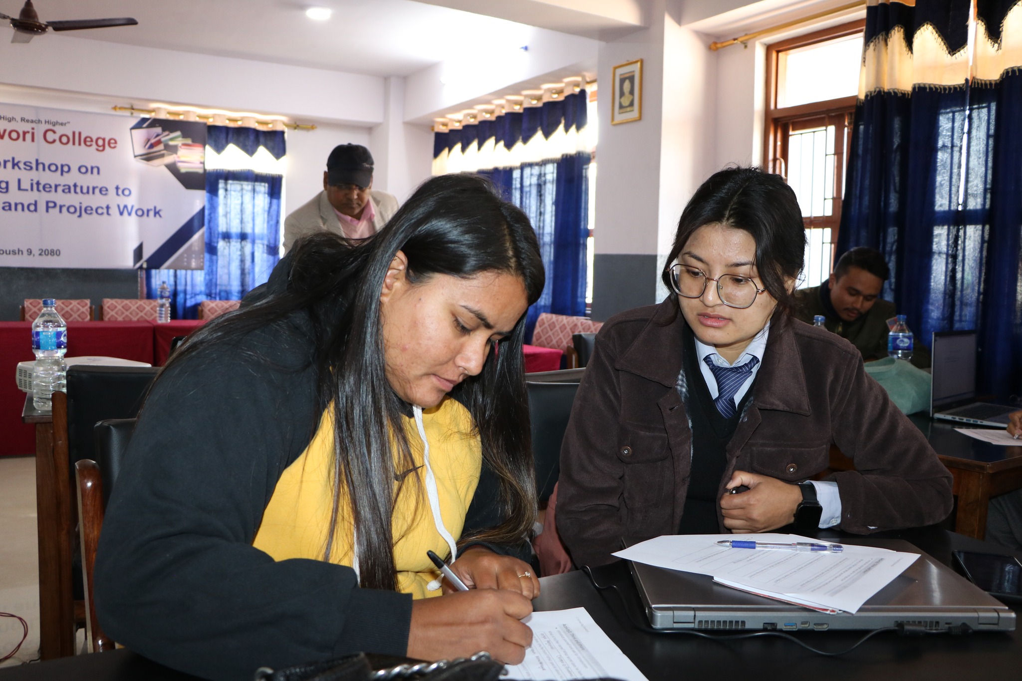 सकियो “लिङ्कीङ लिट्रेचर टु रिसर्च एण्ड प्रोजेक्ट वर्क” सम्बन्धी कार्यशाला