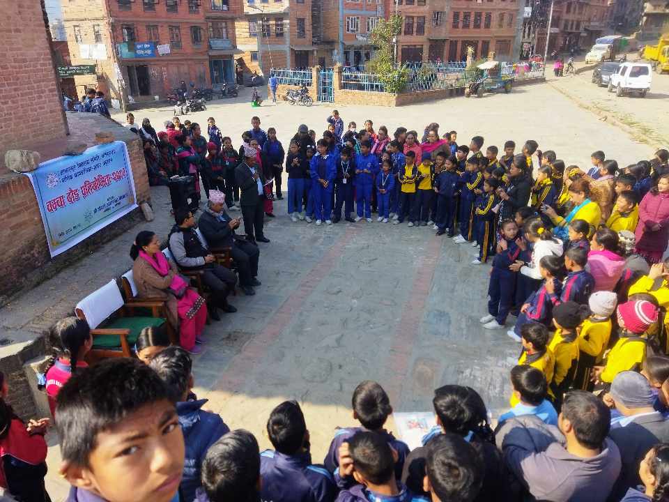 आधारभूत विद्यालय समितिस्तरीय चम्चा दौड प्रतियोगिता सम्पन्न