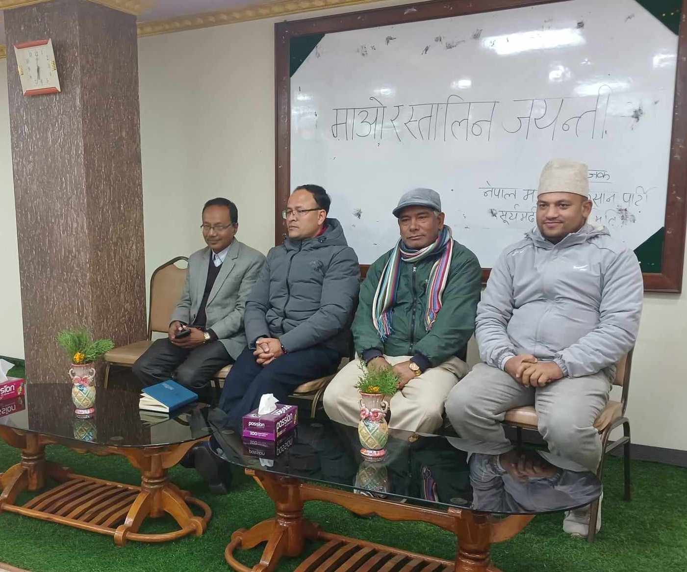 सिद्धान्त र विचारविनाका पार्टीले केही गर्न सक्दैन 