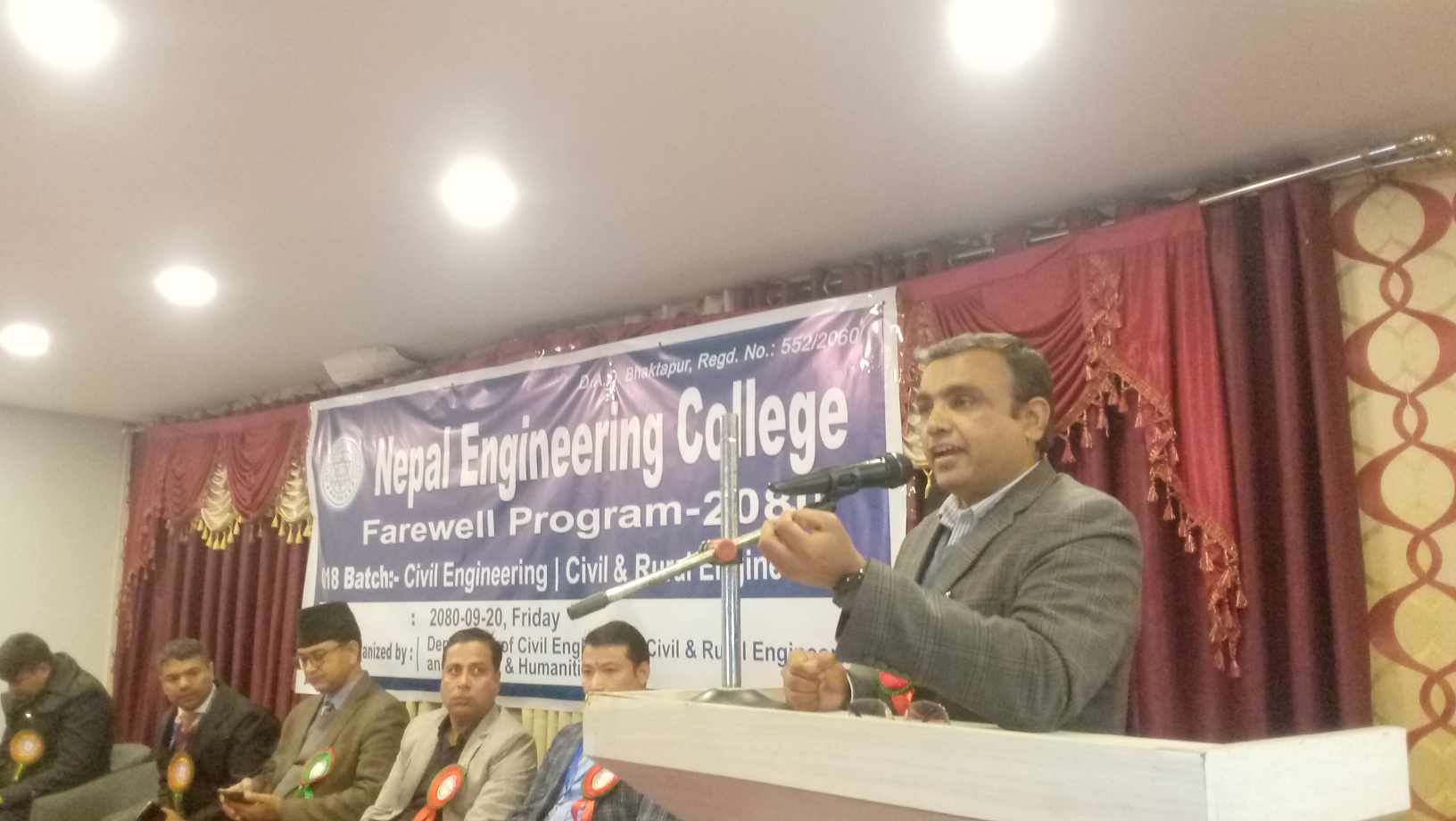 नेकका झण्डै दुई सय विद्यार्थी दिक्षित