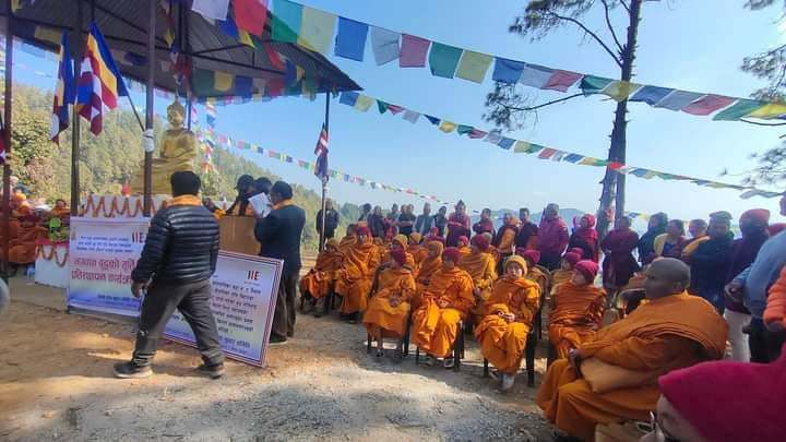 यसरी स्थापना गरियो सूर्यविनायक नैचालमा बृद्ध मूर्ति (तस्वीर कथा)