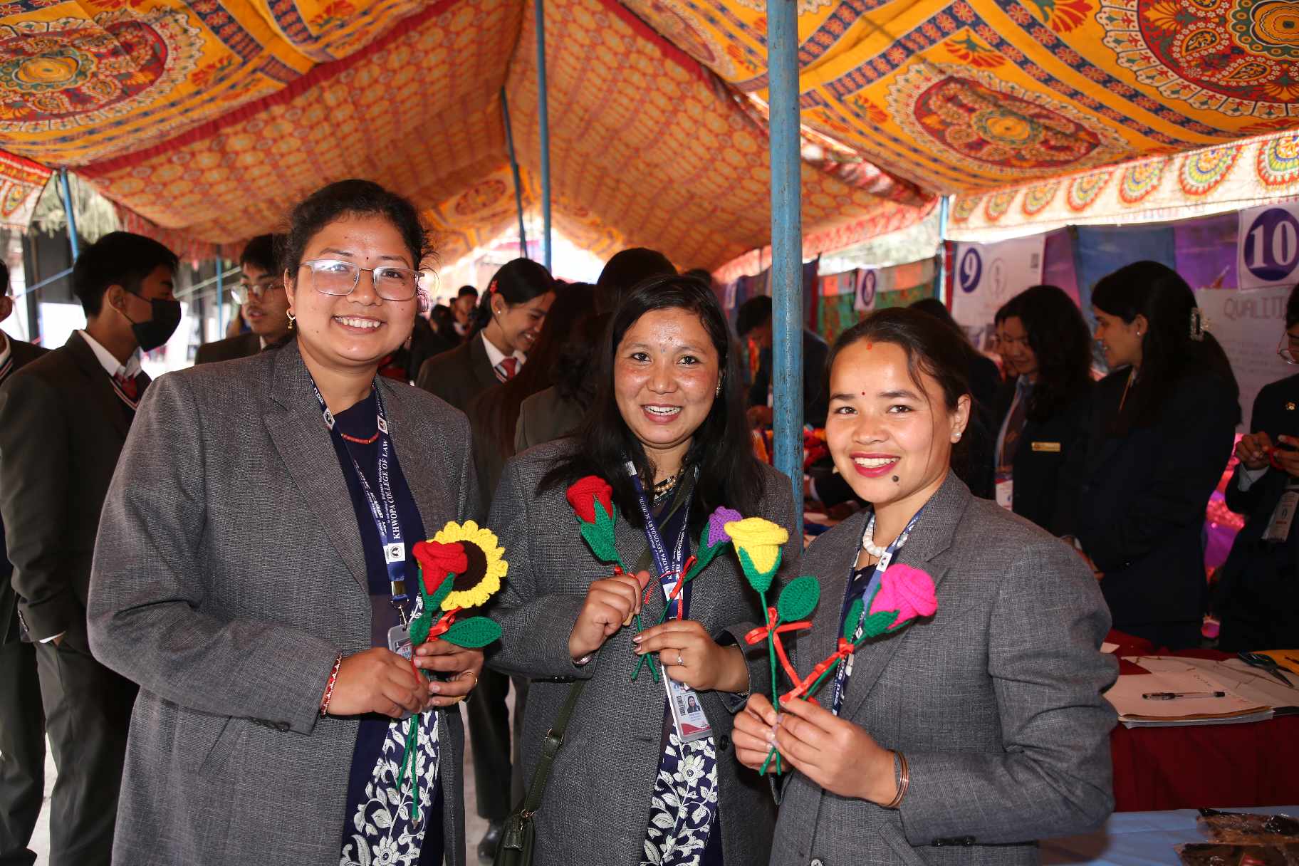 यस्तो रह्यो ख्वपको शैक्षिक प्रदर्शनी (तस्वीरहरुमा)