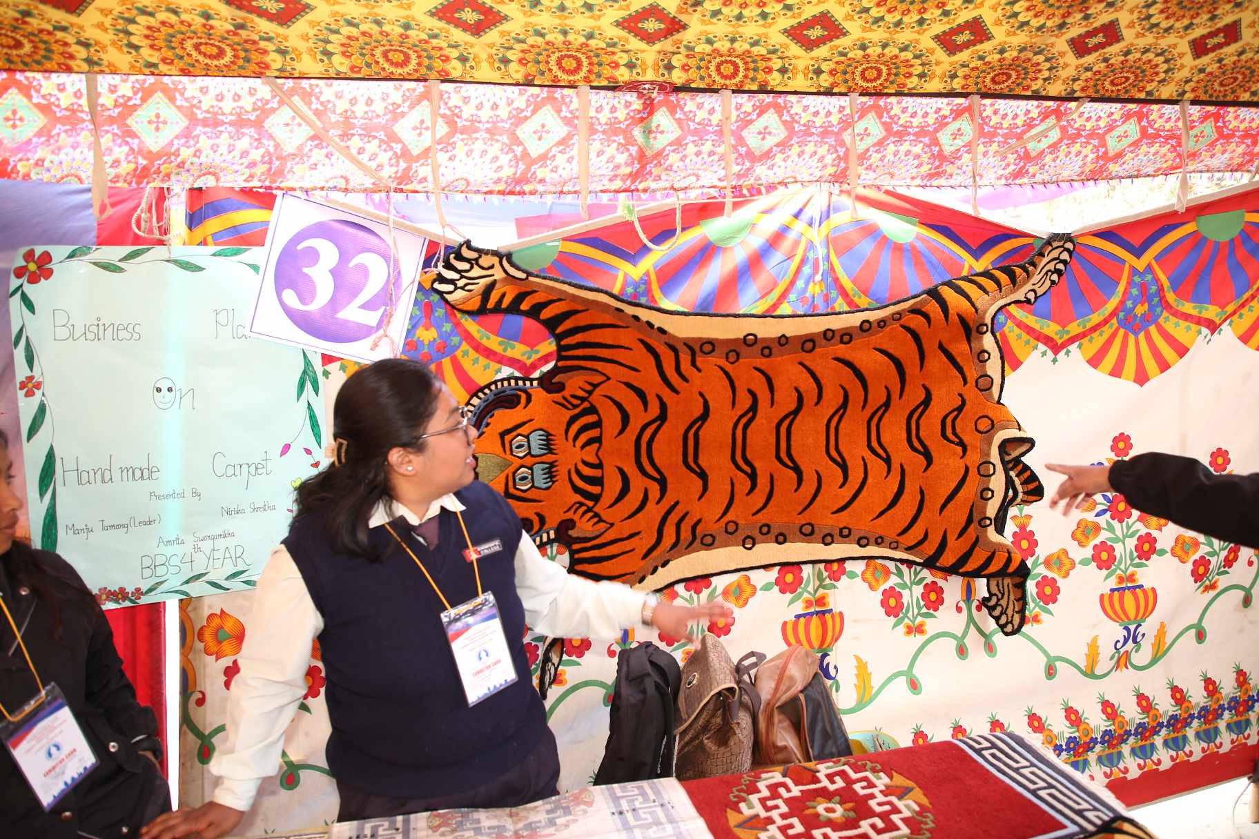 यस्तो रह्यो ख्वपको शैक्षिक प्रदर्शनी (तस्वीरहरुमा)