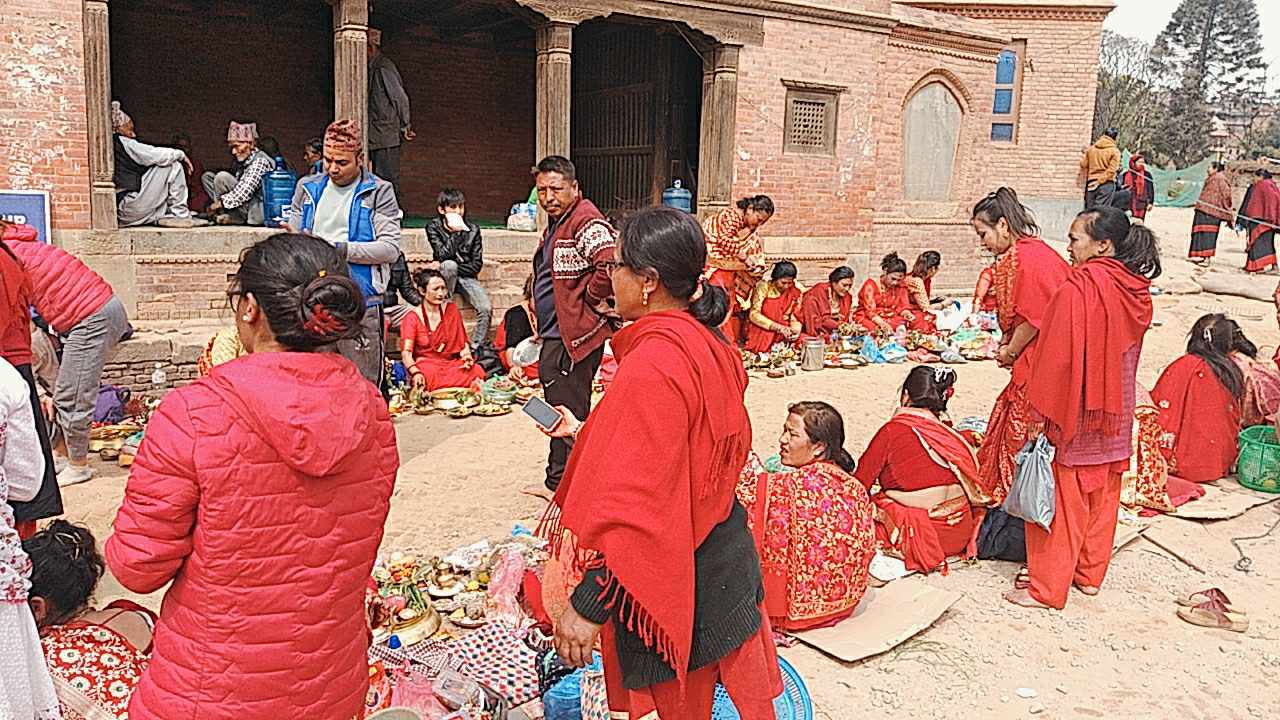 श्री स्वस्थानी ब्रत सांगेका तस्वीरहरु 