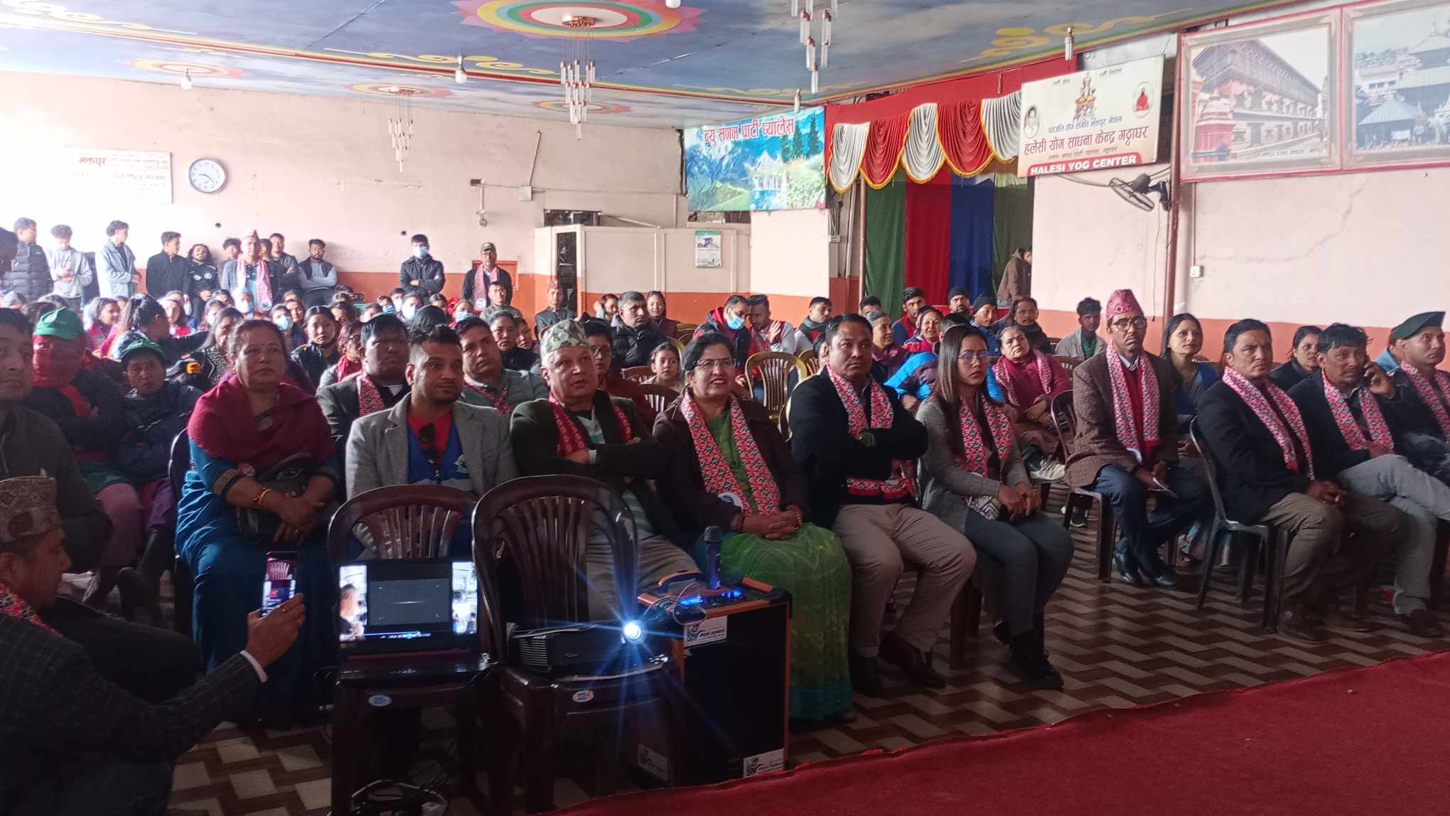 राष्ट्रका लागि दुई घण्टा अभियान भक्तपुरको प्रथम वार्षिकोत्सव तस्वीरमा 
