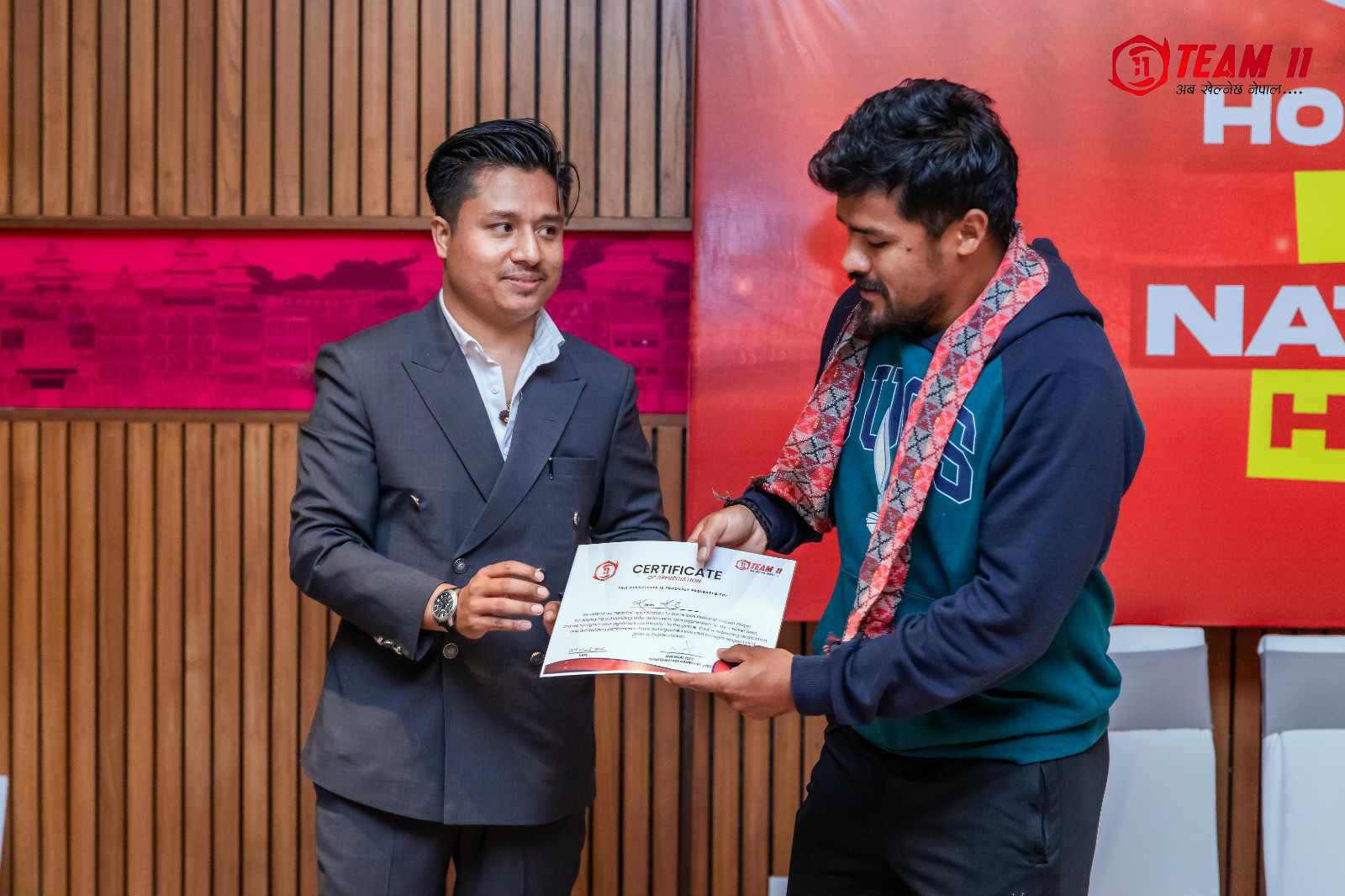 टिम ११ द्वारा राष्ट्रिय क्रिकेट टिम सम्मानित