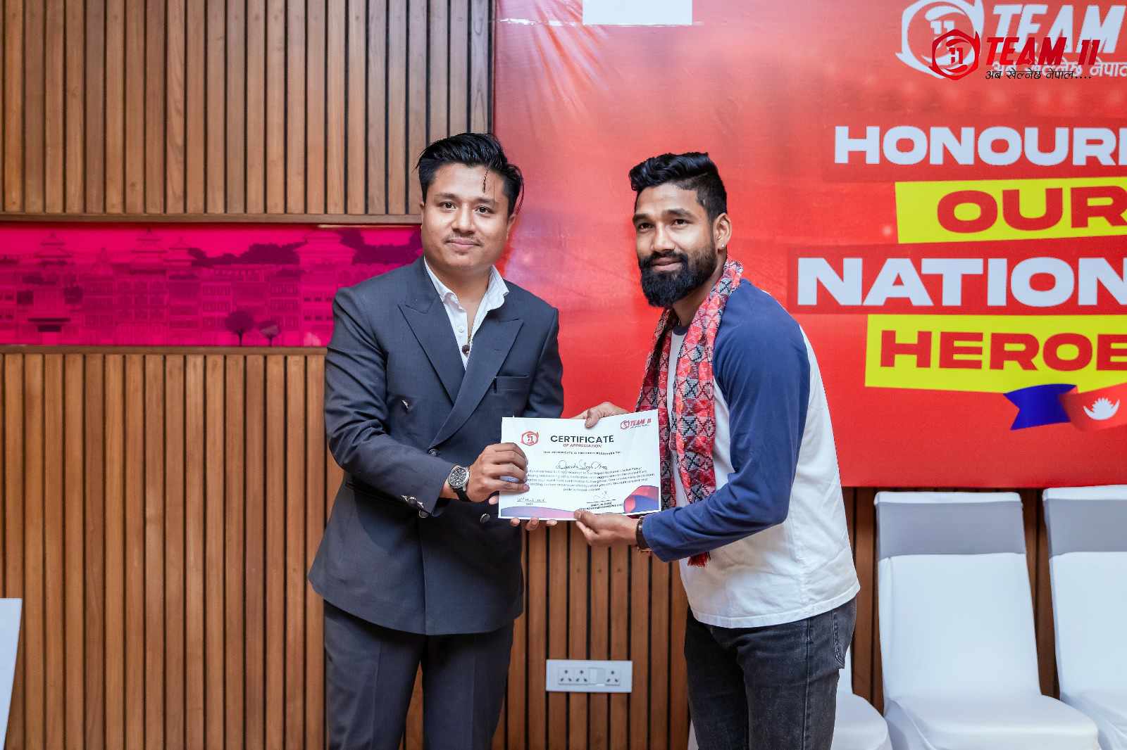 टिम ११ द्वारा राष्ट्रिय क्रिकेट टिम सम्मानित