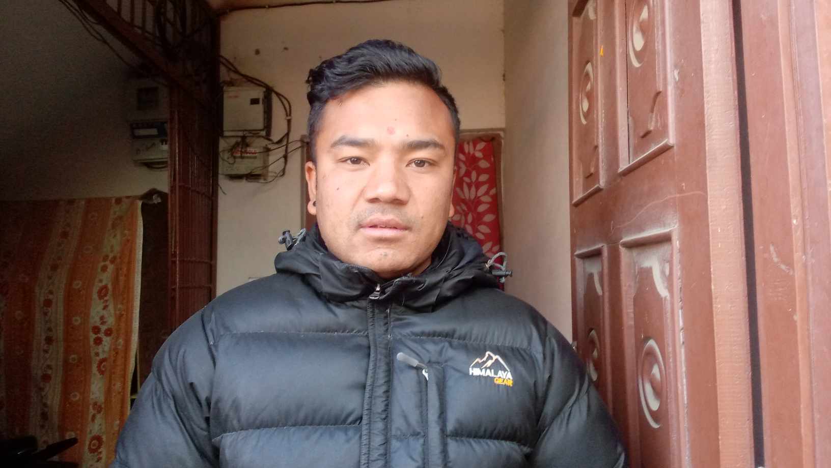 भक्तपुरका डीएसपीविरुद्ध पत्रकार सम्मेलन (पीडितको फोटोसहित)