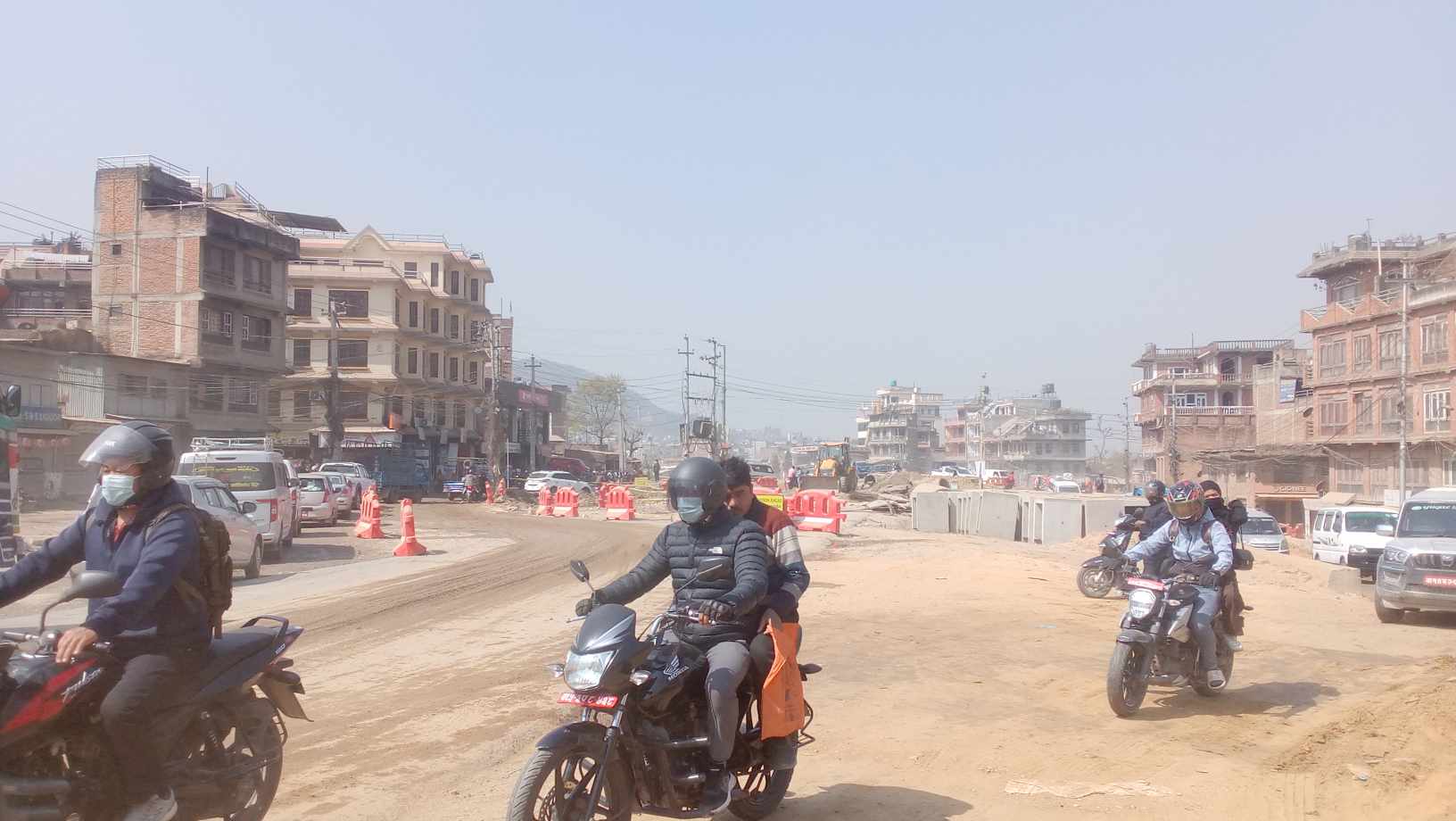 भक्तपुर—धुलिखेल सडक विस्तारको काम तीव्र