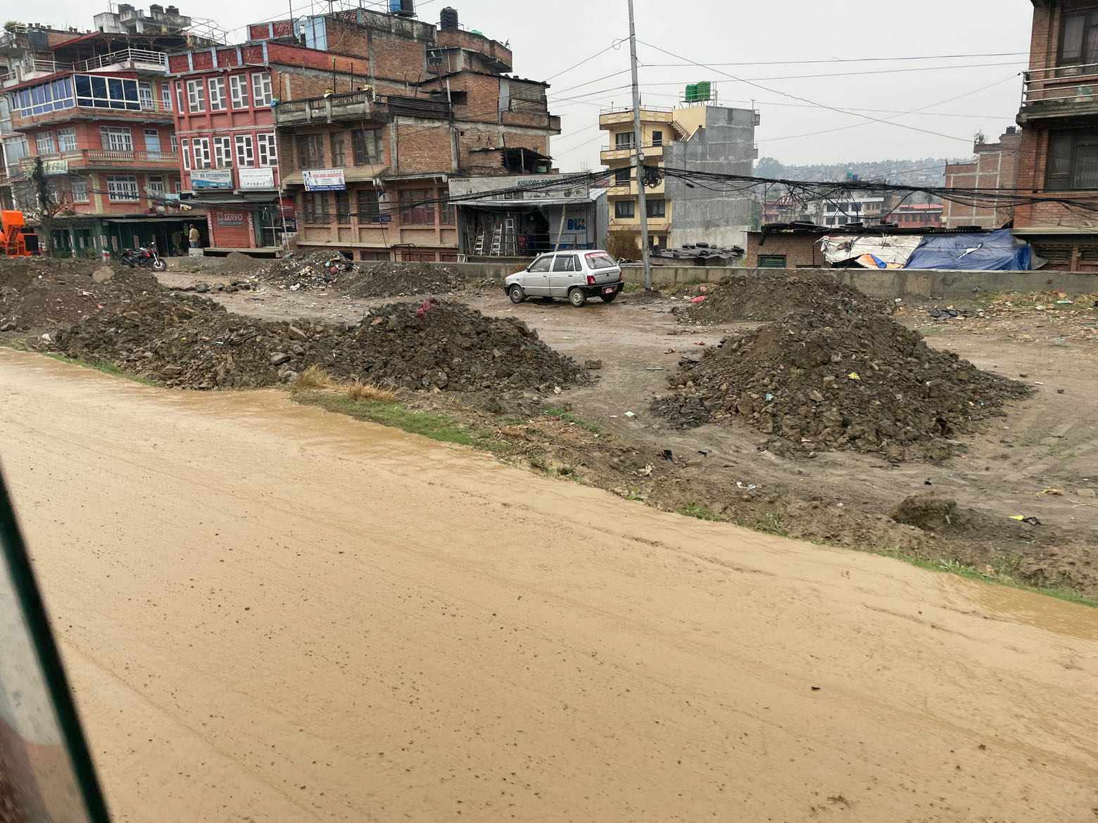 दिनभरको वर्षापछिको भक्तपुर तस्वीरहरुमा 