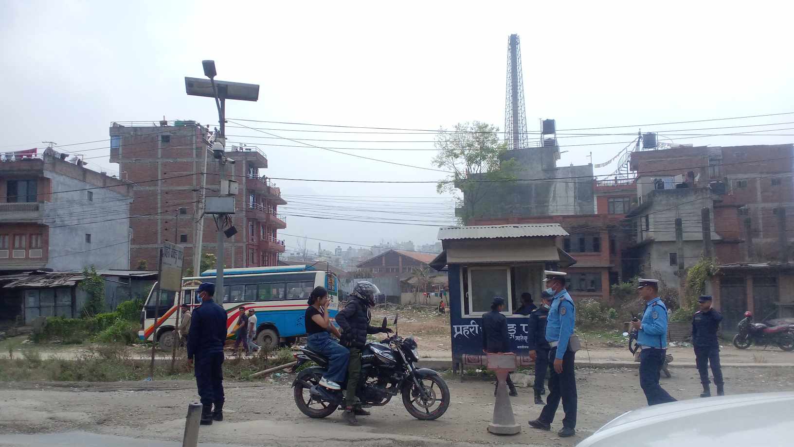 होली मनाउँंदै हो ? होस् गर्नुस् है 