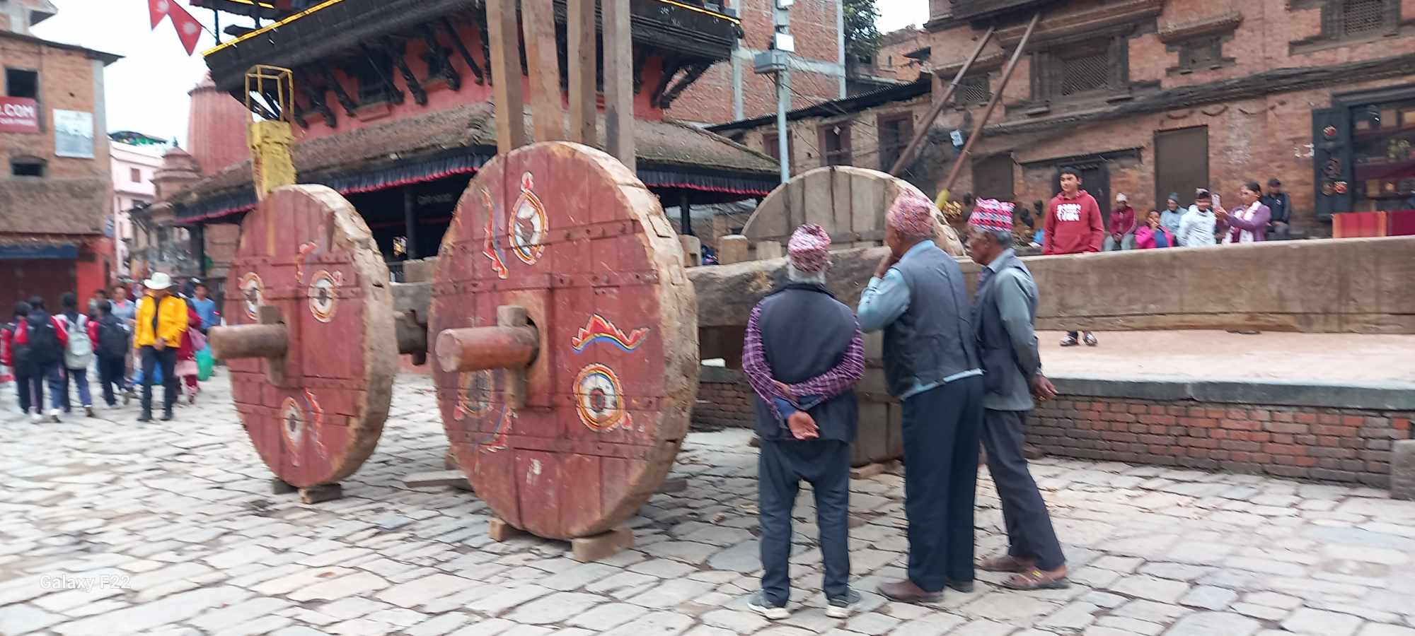 कता पुग्दैछ विस्का जात्राको तयारी ? (तस्वीरहरुबाट) 