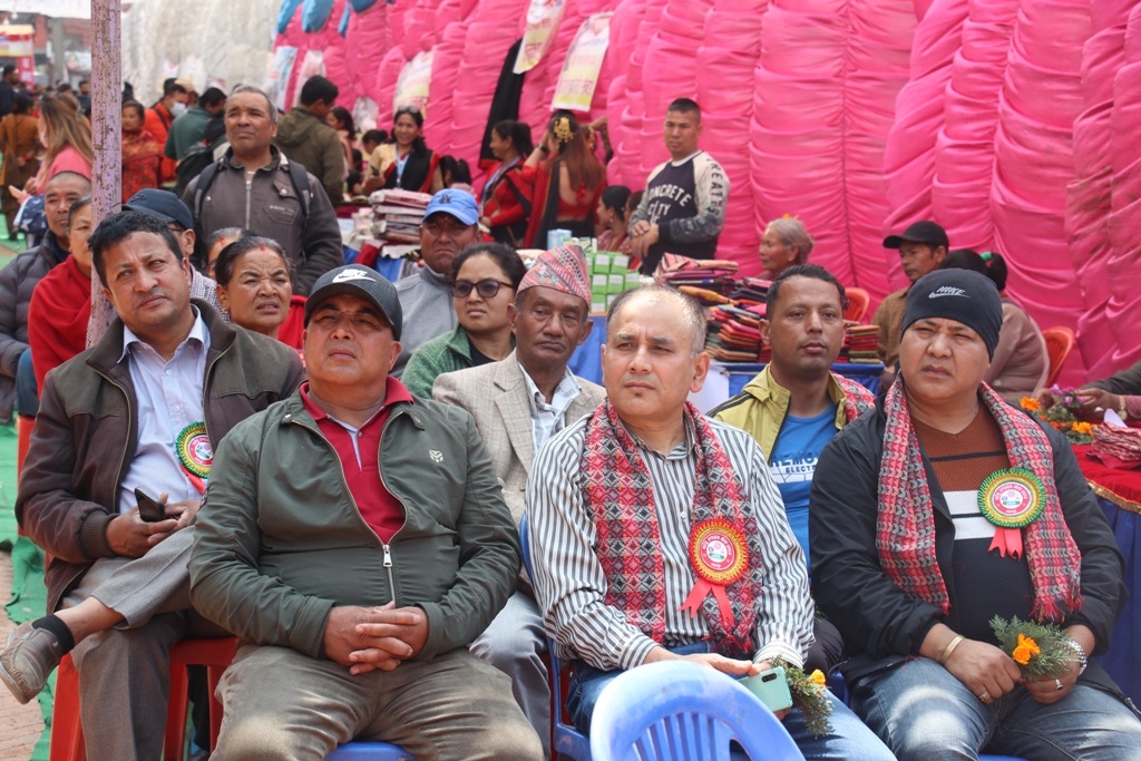 नःपुखुमा दुईदिने घरेलु मेला सुरु (तस्वीरहरुसहित)  